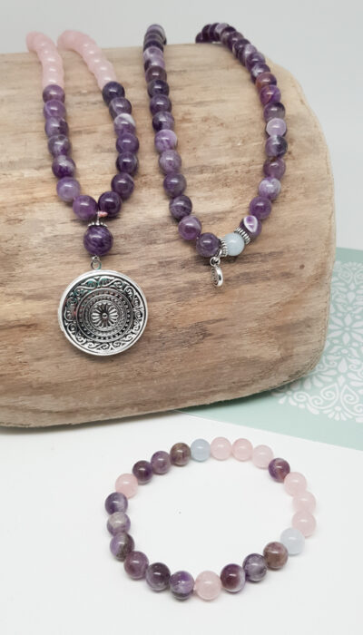 Steinkette "Geheimnisvoll" inkl. Armband
