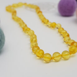 Alternative view of Halskette "Bernstein Gelb"