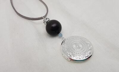 Halskette "Obsidian Amulett"