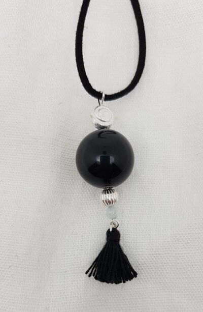 Halskette "Obsidian Isis"