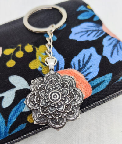 Schlüsselanhänger "Blumenmandala"
