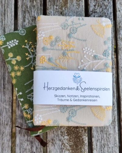 Notizbuch mit Stickerei (A6)