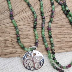 Alternative view of Steinkette "Fein im Hier" (Lebensbaum)